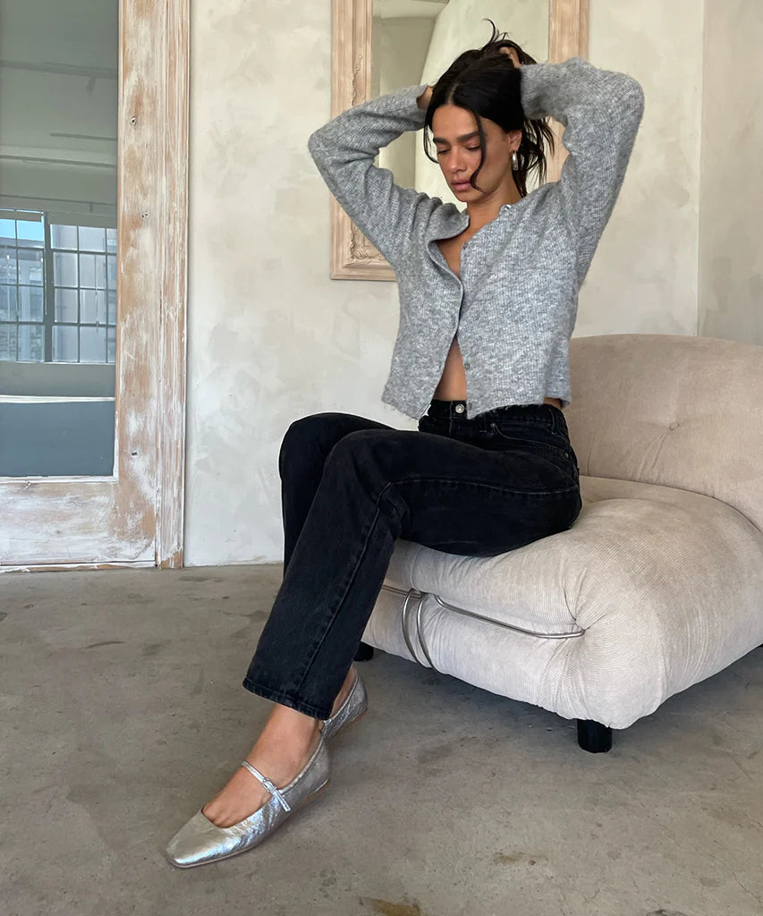 Reyes Ballet Flat Distressed Silver – Starr Boutique